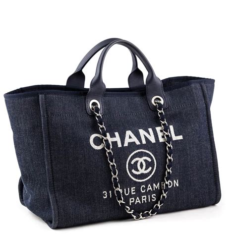 borse love boutique chanel inghilterra|Chanel handbags sale.